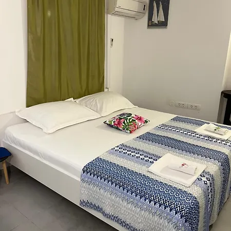 Calla Apartment *